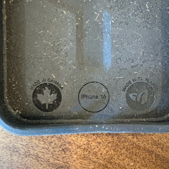 Pela Floral Patterned Black iPhone 16 Case - Picture 3 of 3